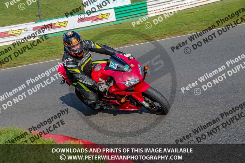 PJM Wedding Photography;enduro digital images;event digital images;eventdigitalimages;mallory park;mallory park photographs;mallory park trackday;mallory park trackday photographs;no limits trackdays;peter wileman photography;racing digital images;trackday digital images;trackday photos